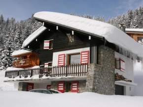 Chalet familial rénové 2 étoiles près du centre, 3 chambres, terrasse, parking, WiFi - FR-1-598-16 Les Gets